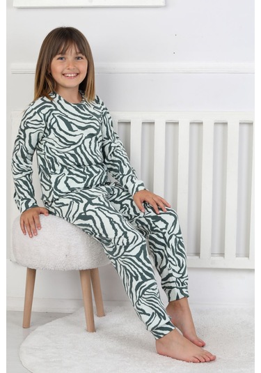 Kaplan Desenli Kız Çocuk Pijama Takımı Yeşil