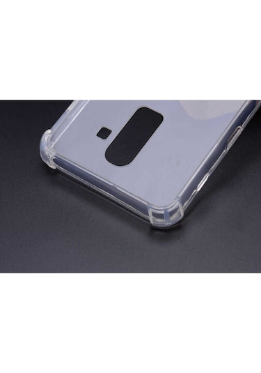 Samsung Uyumlu Galaxy J6 Plus Kılıf Zore Nitro Anti Shock Silikon Renksiz