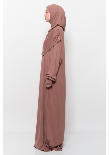 Pratik Tek Parça Pamuklu Yarasa Kollu Tak Çıkar Başörtülü Tesettür Namaz Elbisesi Toprak Çok Renkli