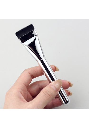 Wezone Gümüş Düz Uç Fondöten Fırçası - Toz Tutmayan, Yumuşak Tüylerli, Doğal Görünümlü, İnce Ve Izsiz Tabaklama