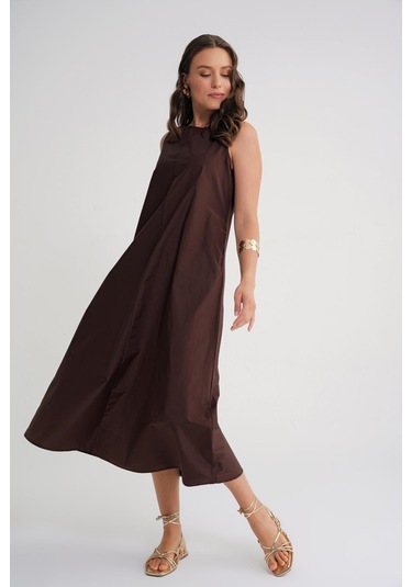 4690 Kadın Bisiklet Yaka Sıfır Kol Midi Paraşüt Elbise Kahve Kahve