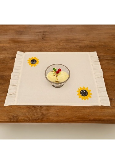 Evidea Soft Nakışlı Fırfırlı 2'li Amerikan Servis - Ekru - 35x50 Cm Ekru