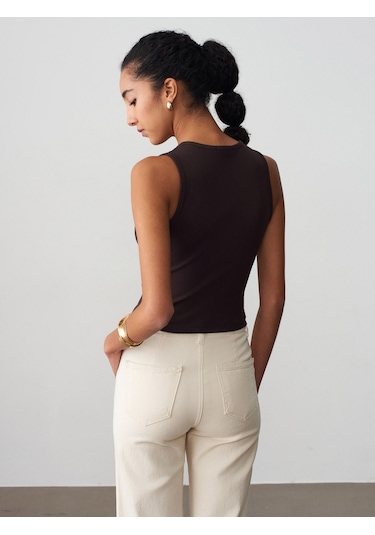 Dilvin 21005 Düğme Detaylı Crop Top-koyu Kahve