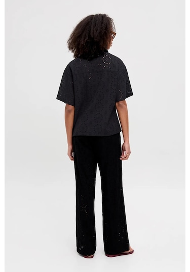 Jjxx Kadın Jxmıllıe Rahat Kesim Dantel Detaylı Kısa Kollu %100 Pamuk Gömlek 12270924 Siyah Siyah