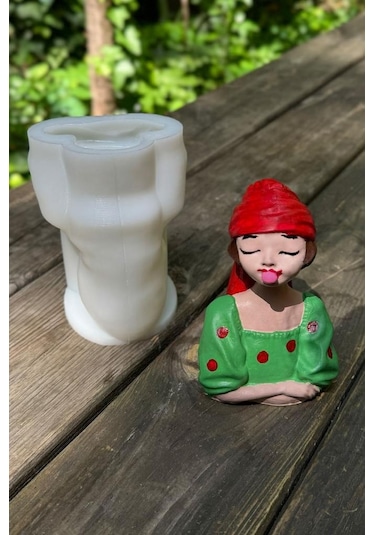 Alina Sakız Çiğneyen Kadın Tekli Silikon Mum Kalıbı