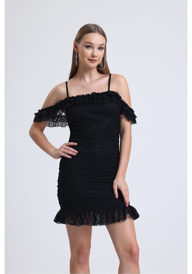 Dantelden İnce Askılı Straples Eteği Ve Yakası Fırfırlı Elbise Siyah
