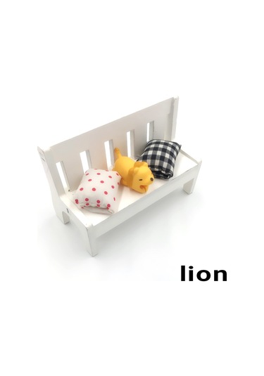 Konesam Aslan Şekilli Kablolu Koruyucu, Pvc Materyal, Kabloları Kırılmadan Korur, 90 Derece Konnektör, Pratik Ve Sevimli