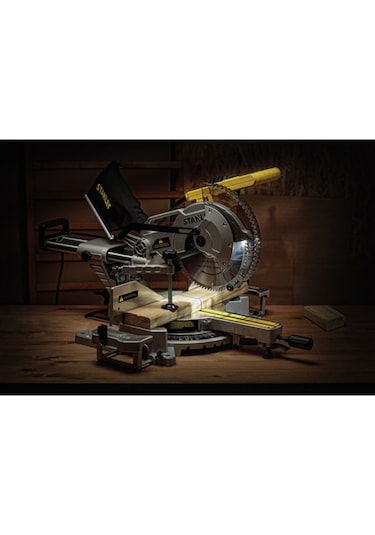 Stanley SM18-TR 1800W 254 MM Gönye Testere