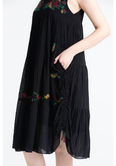 Kolsuz Vual Ahsen Nakışlı Midi Boy Elbise Siyah Syh-siyah