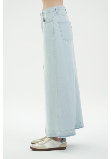 Açık Mavi Yırtmaç Detaylı Maxi Jean Etek C 4532-038 Açık Mavi
