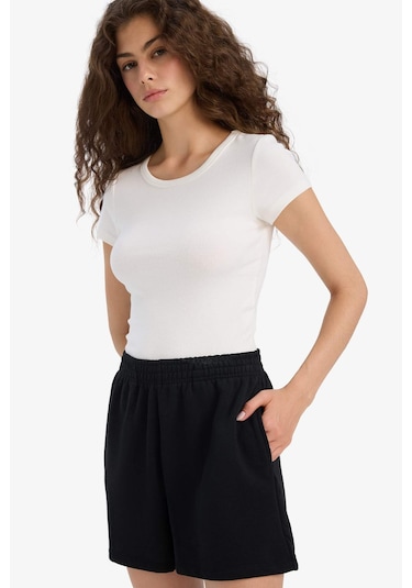 Defacto Regular Fit Esnek Belli Cepli Şort F6776ax25hsbk81 Siyah