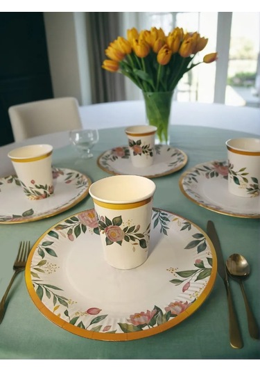 Fiesta 20 Kişilik Kutlama İçin Tek Kullanımlık Tabaklar 453848329 100 adet