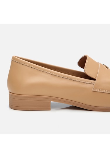 Hotiç Kadın Deri Bej Logo Detaylı Loafer 01ayh303980a330 Naturel-nude Nude