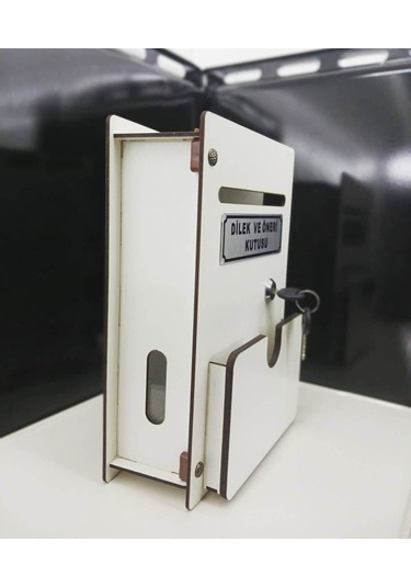 Beyaz Cepli Ahşap Dilek Ve Öneri Kutusu