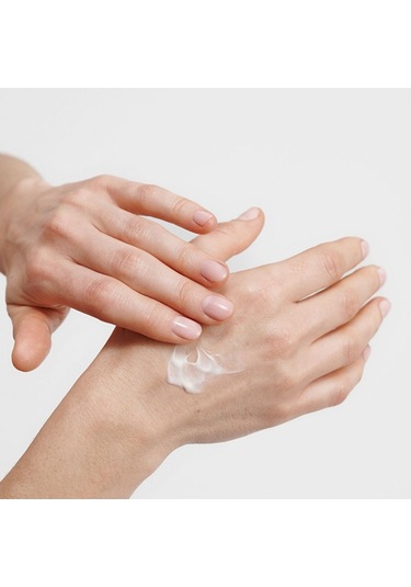 Dr. Hauschka Regenerating El Kremi