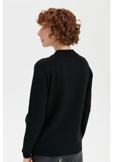 Desen Triko Kadın Dik Yaka Dikişsiz Önü Saç Örgülü Yün Hırka 24268 Siyah Siyah