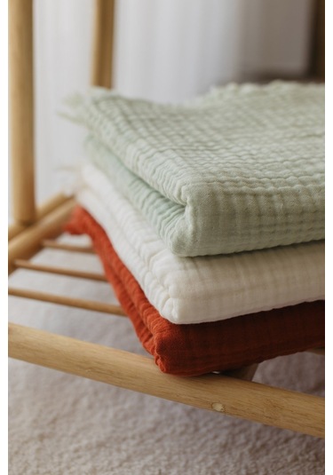 Babywom 4 Katlı Müslin Bebek-Çocuk Battaniyesi 110X110Cm- 1001 Beyaz