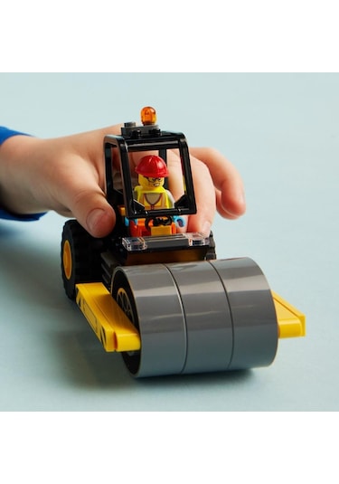 LEGO® City Yol Silindiri 60401 5+ Yaratıcı Oyuncak Yapım Seti - 78 Parça