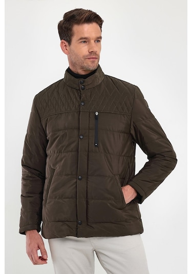 Erkek Kahverengi Standart Fit Normal Kesim Içi Kürklü Dik Yaka Çıtçıt Detaylı Fermuarlı Kışlık Mont-Kahverengi