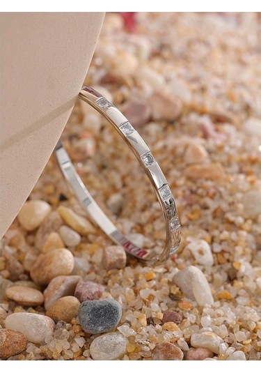 Novahub Gümüş Şık Kübik Zirkonya Paslanmaz Çelik Bileklik 18 K Altın Kaplama Kadınlar İçin Charm Moda Takı Su Geçirmez Yeni Yüksek Kalite Gümüş