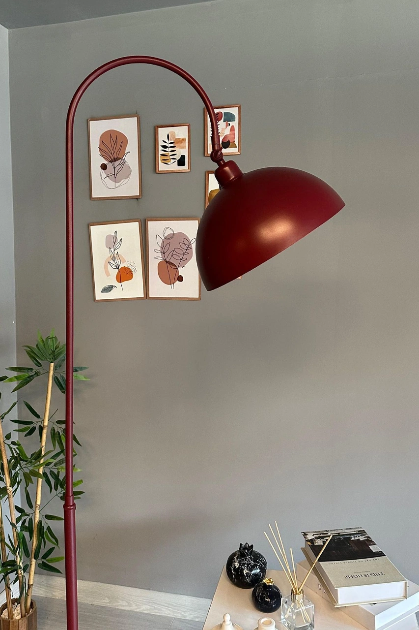 Vişne Çürüğü Lambader Hareketli Başlık Modern Dekoratif Metal Oturma Odası Çalışma Odası Lambası Bordo