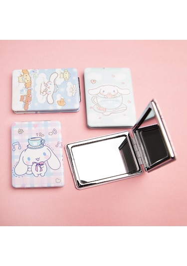 Hello Kitty Tasarımlı Dikdörtgen Ayna Cep Boy 1 Adet-1633 Çok Renkli
