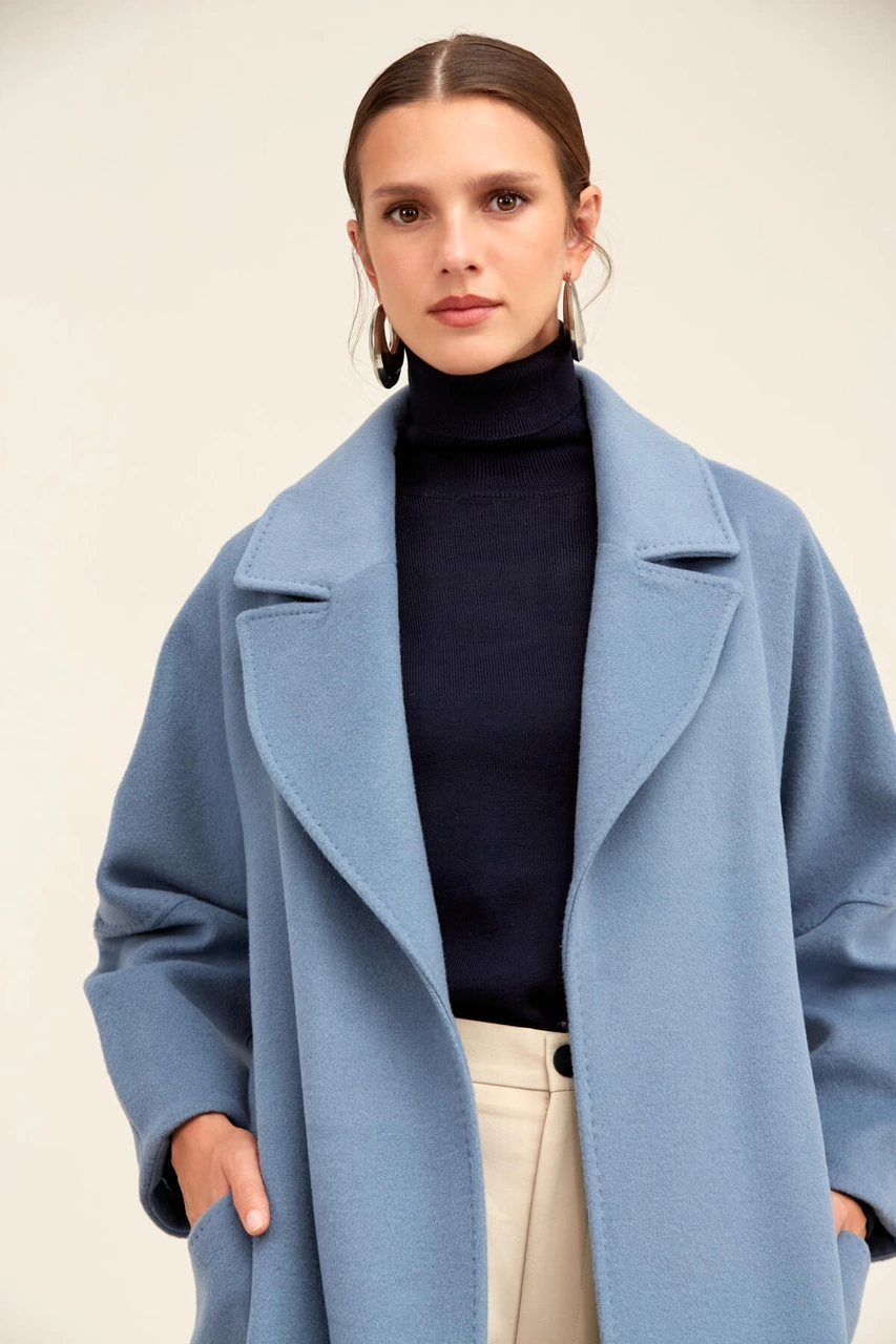 Saykı Woman Mavi Regular Fit Ceket Yaka Kaşe Yünlü Oversize Manto Mavi