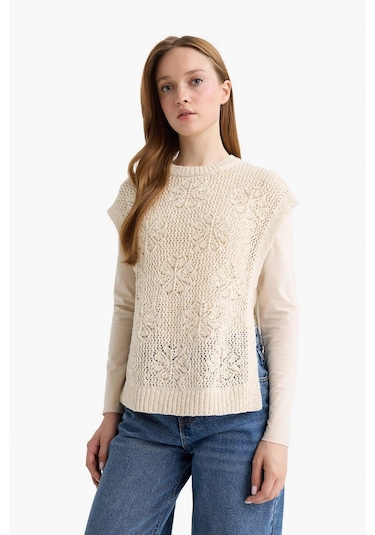Defacto Bisiklet Yaka Nakışlı Triko Süveter F3296ax25aubg168 Bej