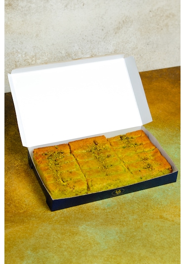 Antep Fıstıklı Fırınlanmış Peynir Helvası 1kg