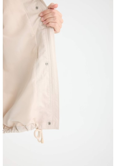 Defacto Su Geçirmez Regular Fit Kapüşonlu Fermuarlı Yağmurluk E8605ax25aubg501 Bej Defacto Su Geçirmez Regular Fit Kapüşonlu Fermuarlı Yağmurluk E8605ax25aubg501 Bej