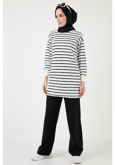 Lela Modest Çizgili Pamuklu Regular Fit Bisiklet Yaka Bayan Tunik 5865784 Beyaz Lela Modest Çizgili Pamuklu Regular Fit Bisiklet Yaka Bayan Tunik 5865784 Beyaz