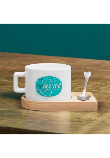 Bk Gift Kişiye Özel İsimli Doktor Tasarımlı-6, Ahşap Altlıklı Seramik Fincan, Meslek Hediyesi, Yeni İş Hediyesi Kobitmeyen137935 Bk Gift