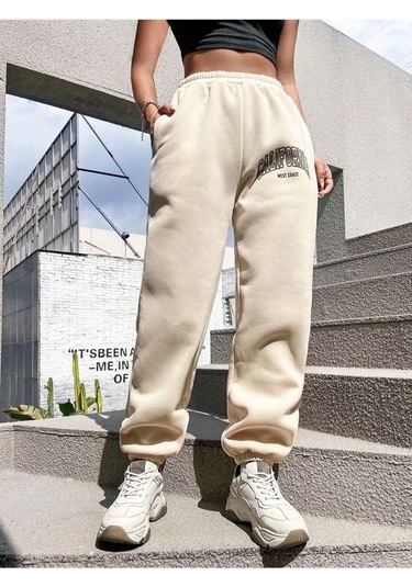 Kadın California Baskılı Paça Lastikli Oversize Eşofman 001