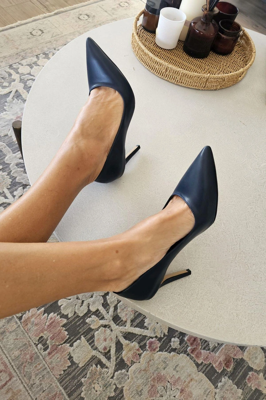 10 1814 Topukla Kadın İnce Topuklu Stiletto Ayakkabı Lacivert