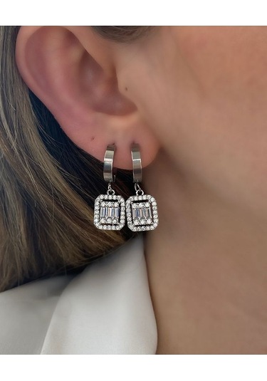 Baget Zirkon Taşlı Mini Boy Çelik Kararmaz Küpe Çifti Altın