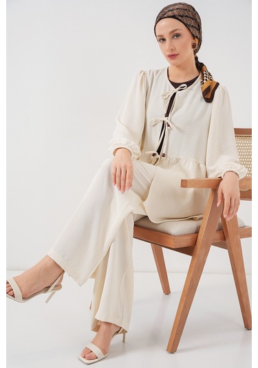 Kadın Önü Bağcıklı Tunik Pantolon İkili Takım 6744 - Ekru ekru Kadın Önü Bağcıklı Tunik Pantolon İkili Takım 6744 - Ekru ekru