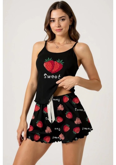 Leyna Çilek Baskılı Siyah Askılı Şortlu Pijama Takımı Siyah