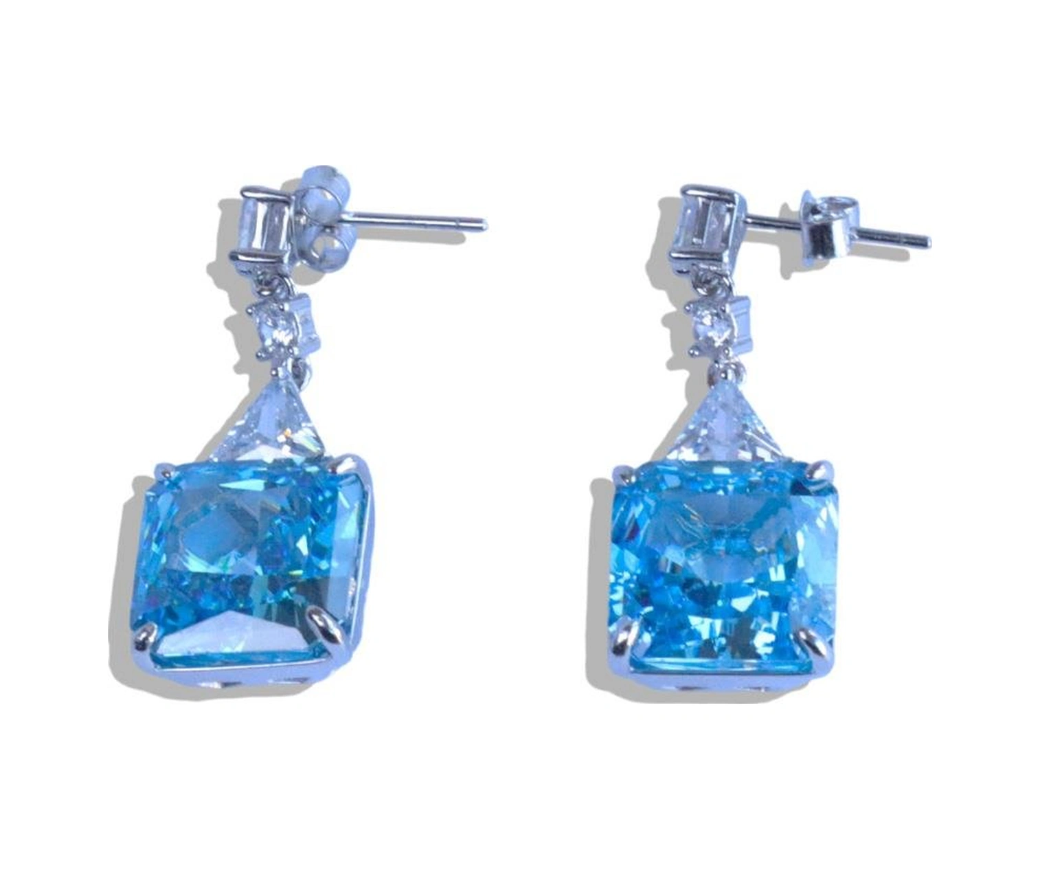 Aquamarine Kare Taşlı Gümüş Pırıltı Küpe Gümüş