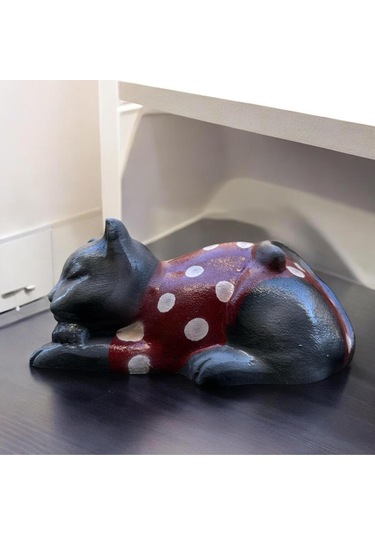 Dekoratif Polyester Uyuyan Kedi Biblo Sarı Kırmızı