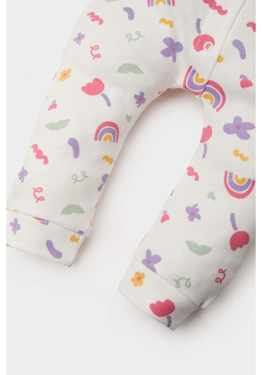 DeFacto Kız Bebek Yenidoğan 2'li Tulum Gökkuşağı Baskılı Waffle Uzun Kollu Tulum Saç Bandı E2379A525SPER105 Ekru
