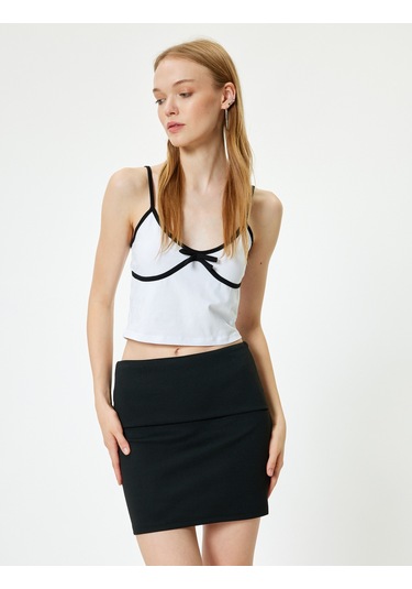 Koton Mini Etek A Kesim Beli Katlı Slim Fit Siyah 4sal70097ık Siyah