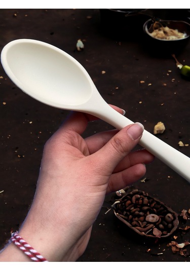 Sert Uçlu Isıya Dayanıklı Silikon Kaşık 28/22/20cm Krem