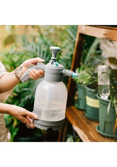 Tcherchı 2 L El Tipi Basınçlı Püskürtme Çok Yönlü Sulama Kabı Beyaz