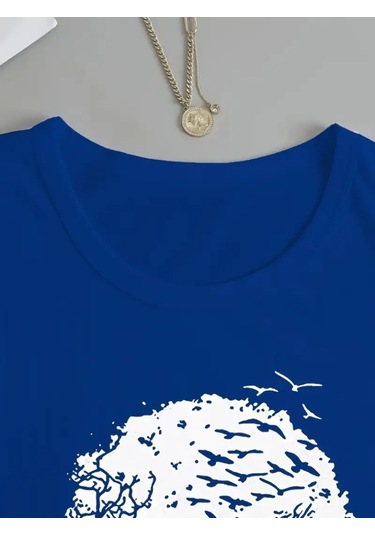 Leyla Sanat Sanata Yeni Bir Bakış Açısı Kadın Uzun Kollu Bisiklet Yaka Ayçiçeği Desenli Viskon Bluz Mavi Leyla Sanat Sanata Yeni Bir Bakış Açısı Kadın Uzun Kollu Bisiklet Yaka Ayçiçeği Desenli Viskon Bluz Mavi