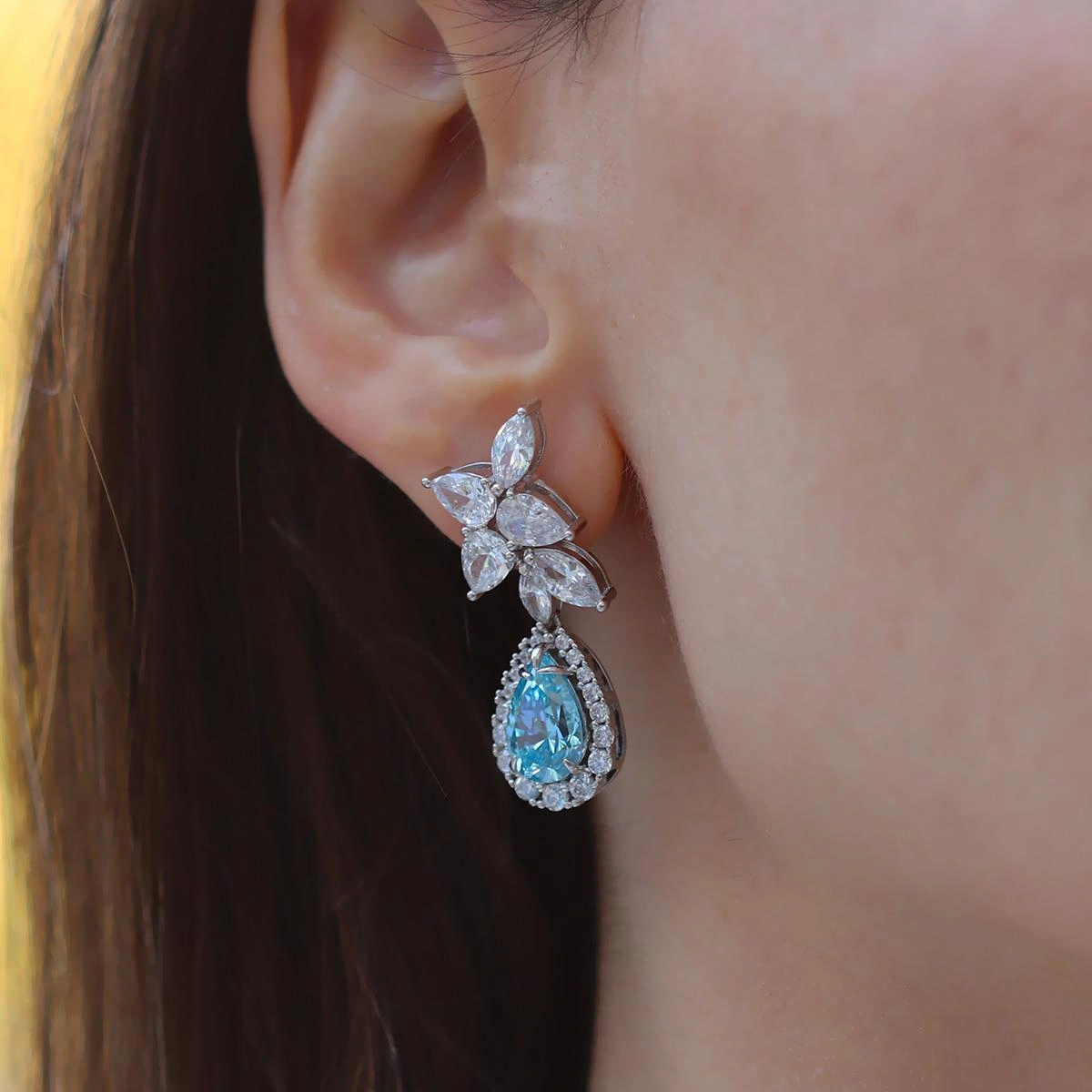 Damla Aquamarine Çiçek Gümüş Küpe Gümüş