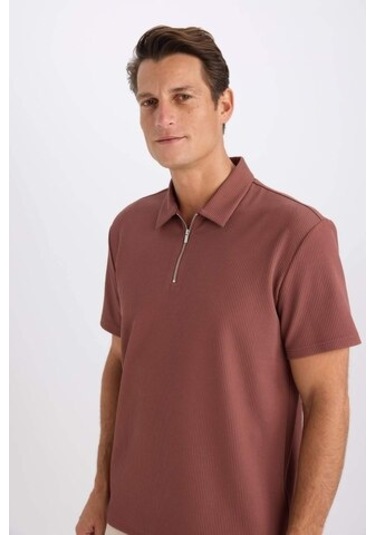DeFacto Regular Fit Polo Yaka Yarım Fermuarlı Kısa Kollu Pilise Tişört B7355AX25SPBN329