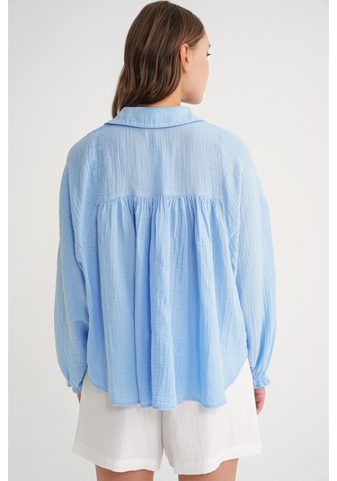 4677 Kadın Dantel Detaylı Müslin Gömlek Bebe Mavi Bebe Mavi