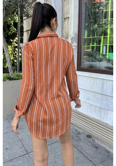 Kadın Kiremit Uzun Kol Özel Kumaş Tek Cep Gömlek Dik Çizgili Arkası Uzun Basic Kesim Gömlek Kiremit