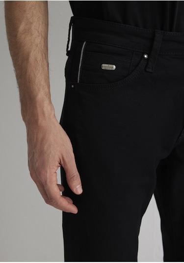 Mavi 0042232200 ZİFTT Serisi Jake Erkek Jean Pantolon Siyah