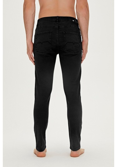 Bad Bear Ss Franco Erkek Jean Pantolon 22.01.70.003 22.01.70.003-R2285 Siyah Bad Bear Ss Franco Erkek Jean Pantolon 22.01.70.003 22.01.70.003-R2285 Siyah
